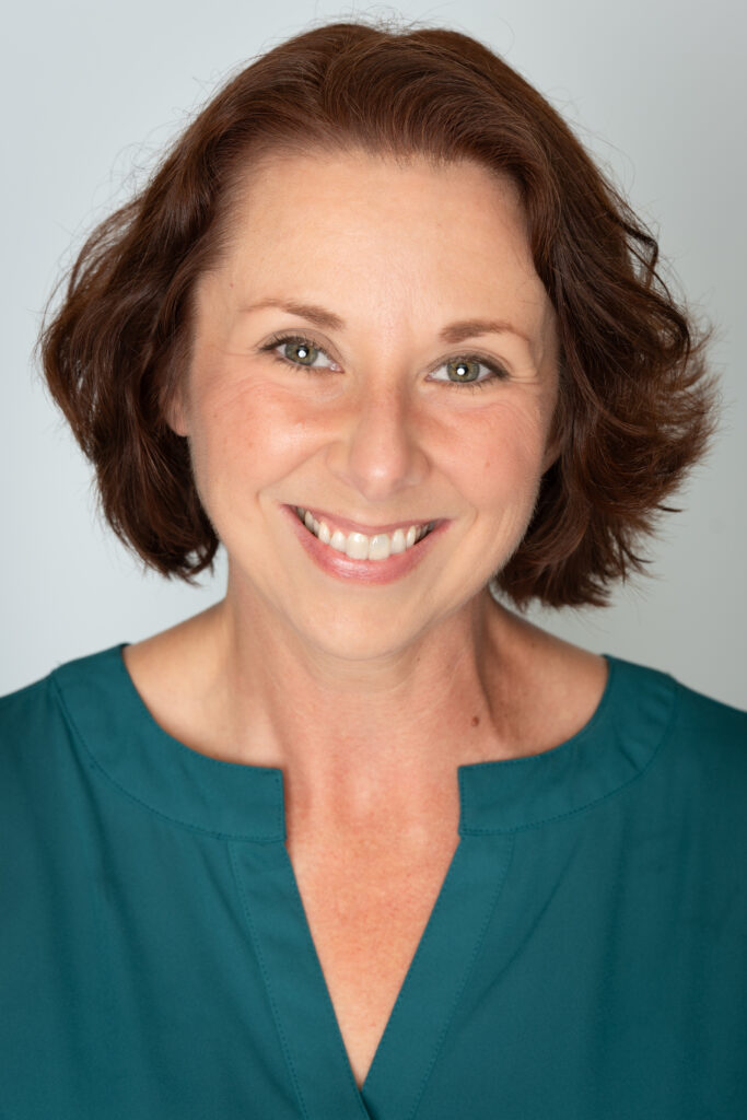 Keri Green as Beatrice DeLuca